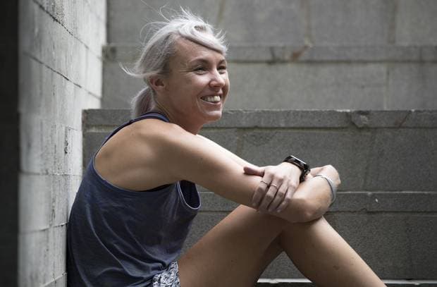 Professional athlete with bowel cancer takes on Auckland Round the Bays run for awareness